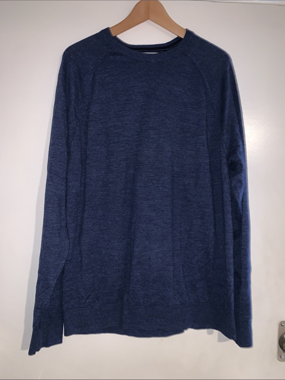 Old Navy Men's Crewneck Sweater Blue